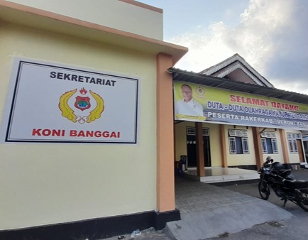 Sekretariat KONI Kabupaten Banggai. Disinilah tempat berkumpul para tokoh olahraga Kabupaten Banggai. (Foto: Sofyan Labolo Luwuk Times)
