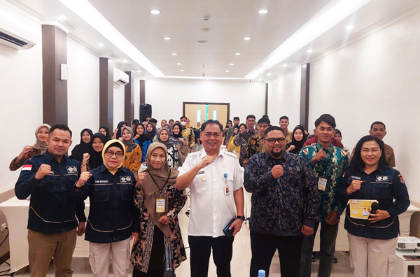 Sebanyak 40 peserta mengikuti pelatihan digital marketing yang berlangsung di hotel Santika Luwuk, Jumat (08/12/2023). (Foto: Bagian Prokopim Setda Banggai)